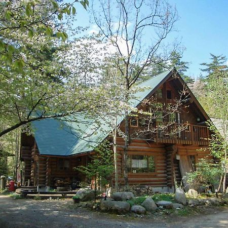 Canadian Loghouse Inn Azuminoyujin Exteriör bild